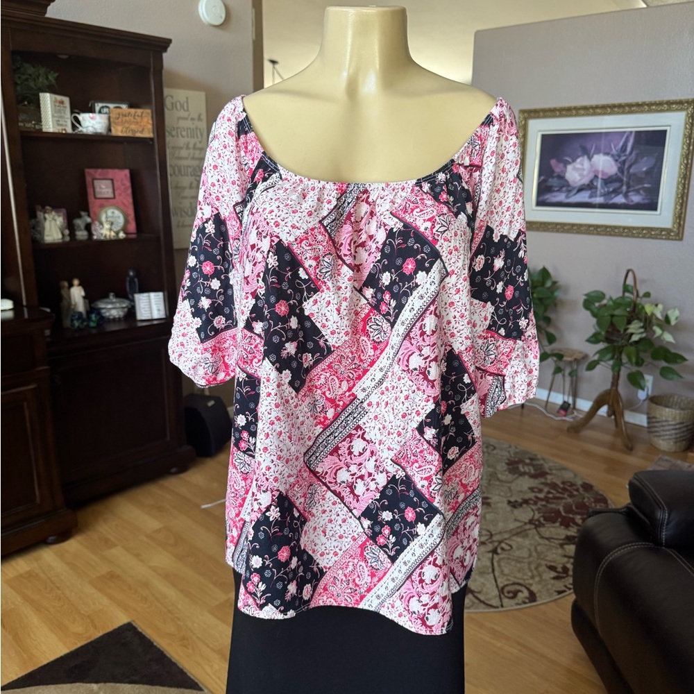 Promises Promises red, black & white 3/4 sleeves blouse-size XL